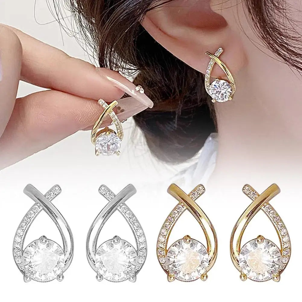 Élégance Croisée – Zirkonia-Ohrstecker in edlem Design