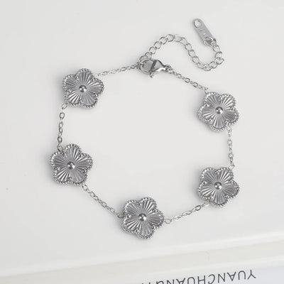 Fleur de Chance – Armband mit farbenfrohen Kleeblatt-Anhängern