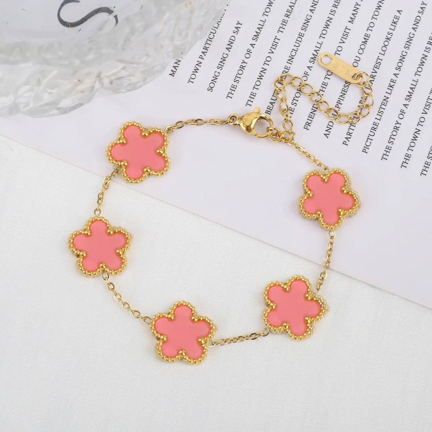 Fleur de Chance – Armband mit farbenfrohen Kleeblatt-Anhängern