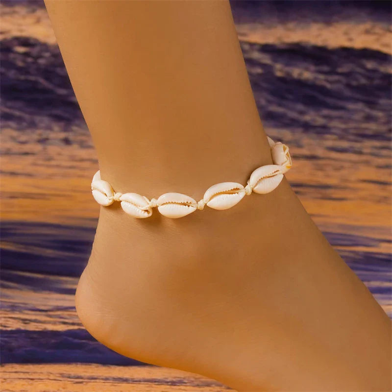 Ocean Spirit – Fußkette mit Kaurimuscheln