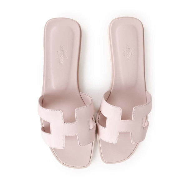 IT Girl Herm Sandals