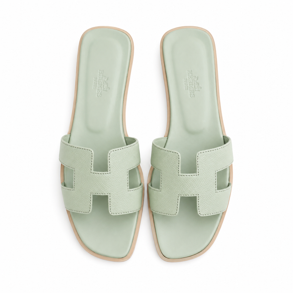 IT Girl Herm Sandals